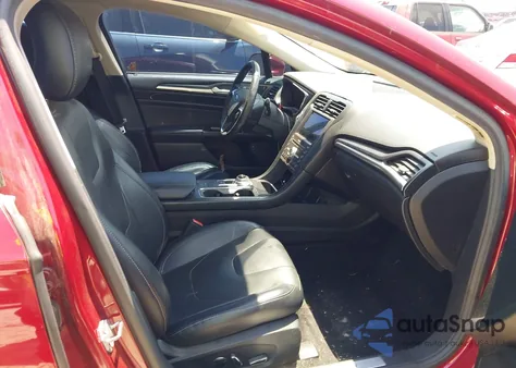 2017 Ford Fusion Hybrid Titanium from USA, damaged, VIN 3FA6P0RU4HR121837